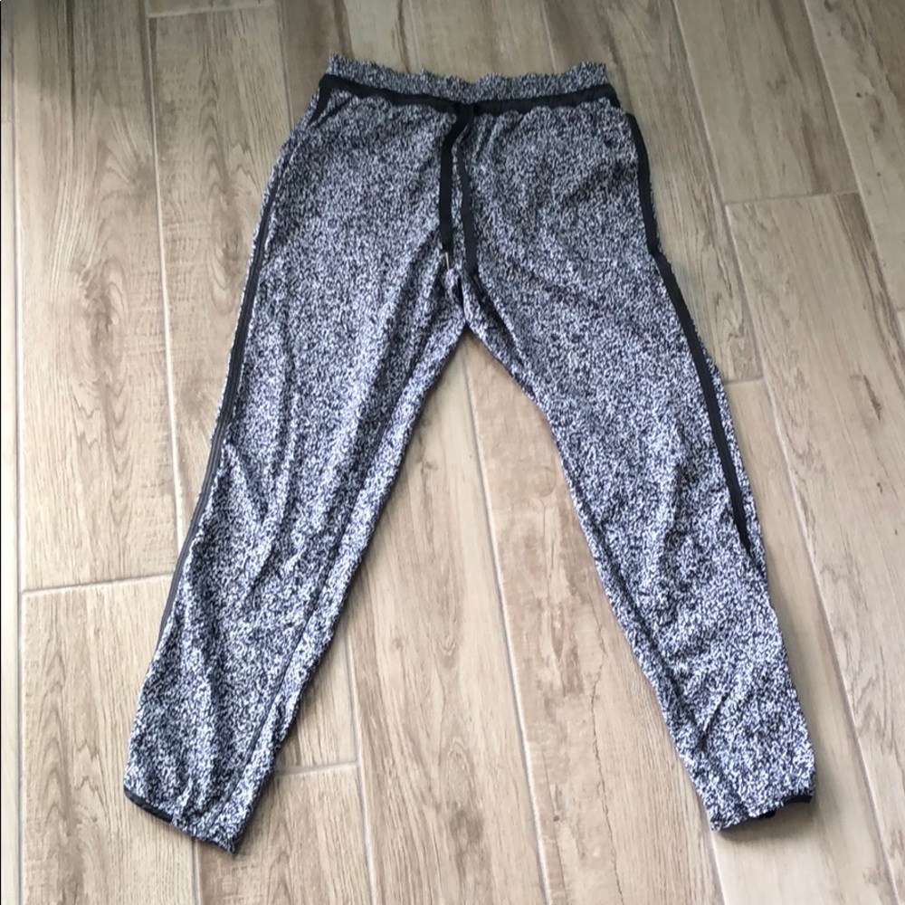 Lulu lemon joggers